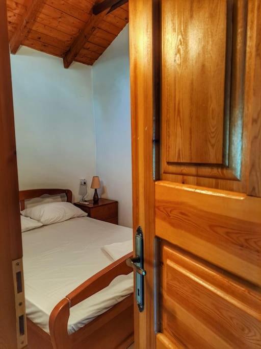 Panthea Cottage Stavroupoli Esterno foto