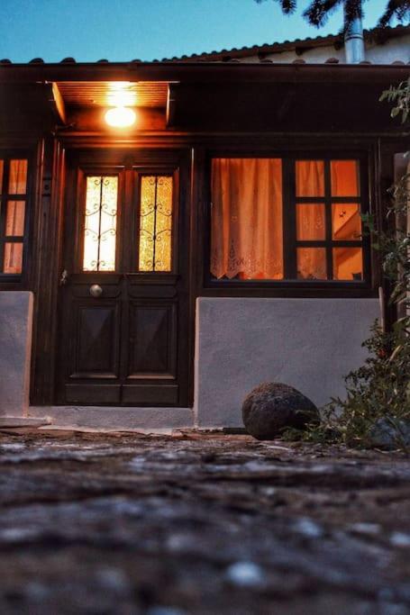 Panthea Cottage Stavroupoli Esterno foto