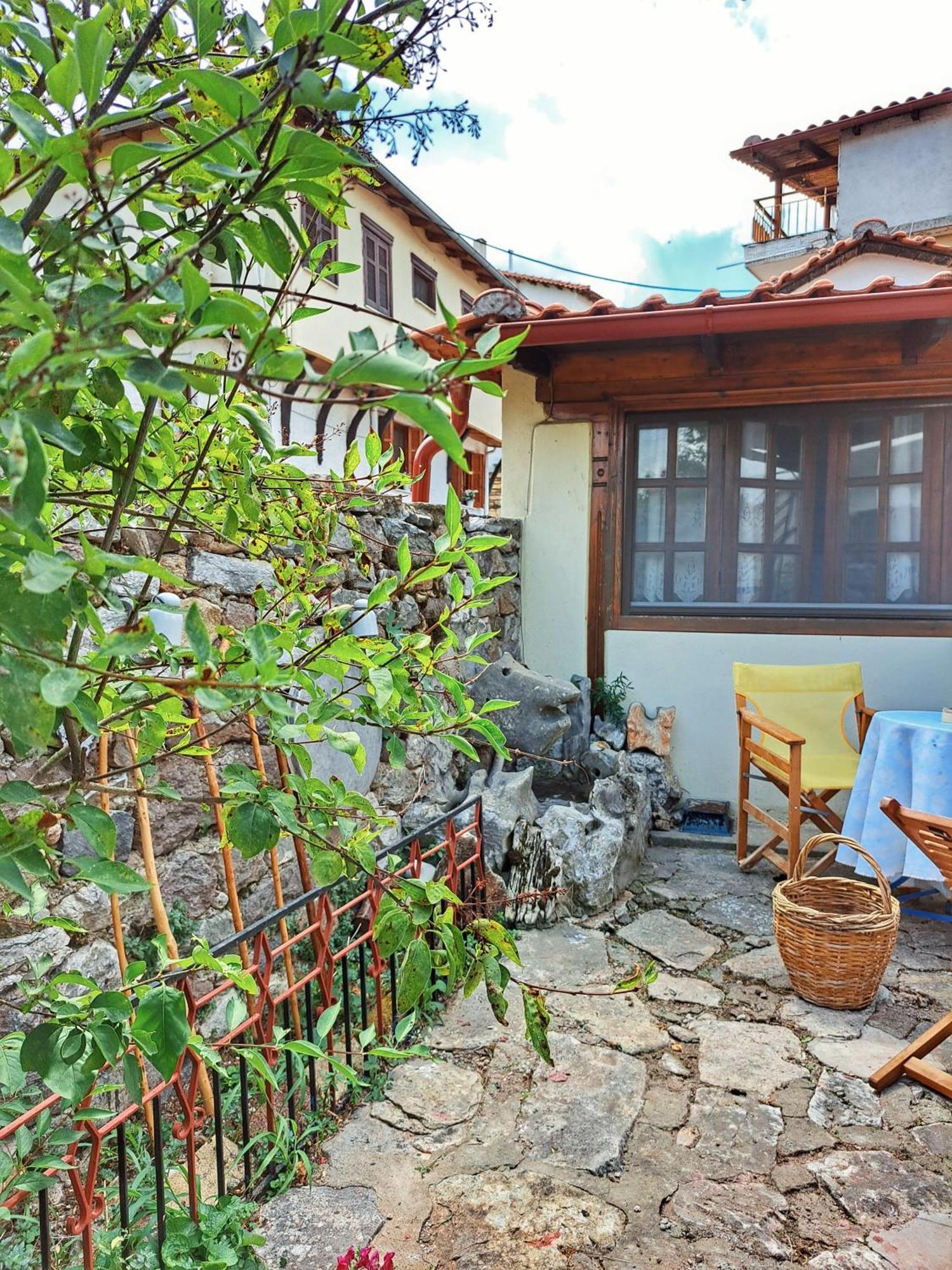 Panthea Cottage Stavroupoli Esterno foto